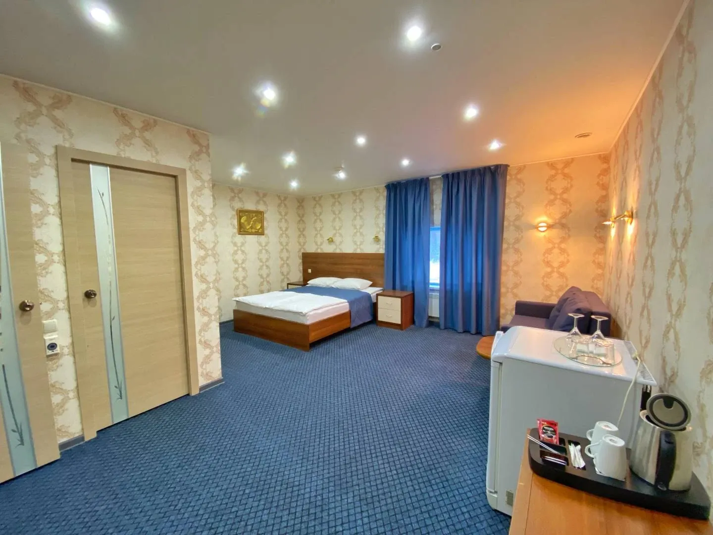 tariff Номер категории "Джуниор сюит"