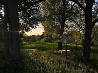 У реки - фото 10