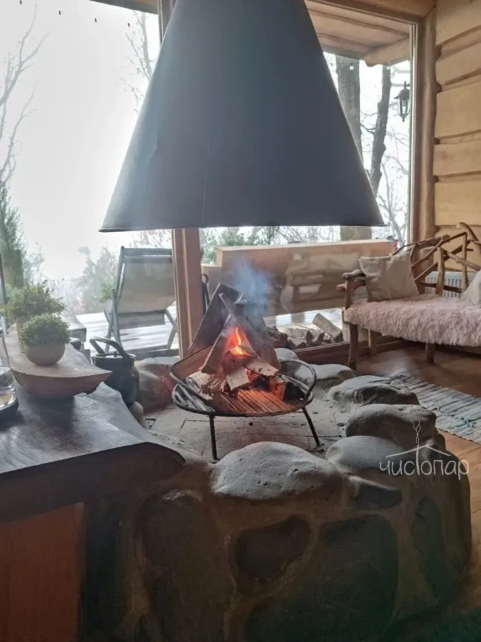 Место на Листопадной