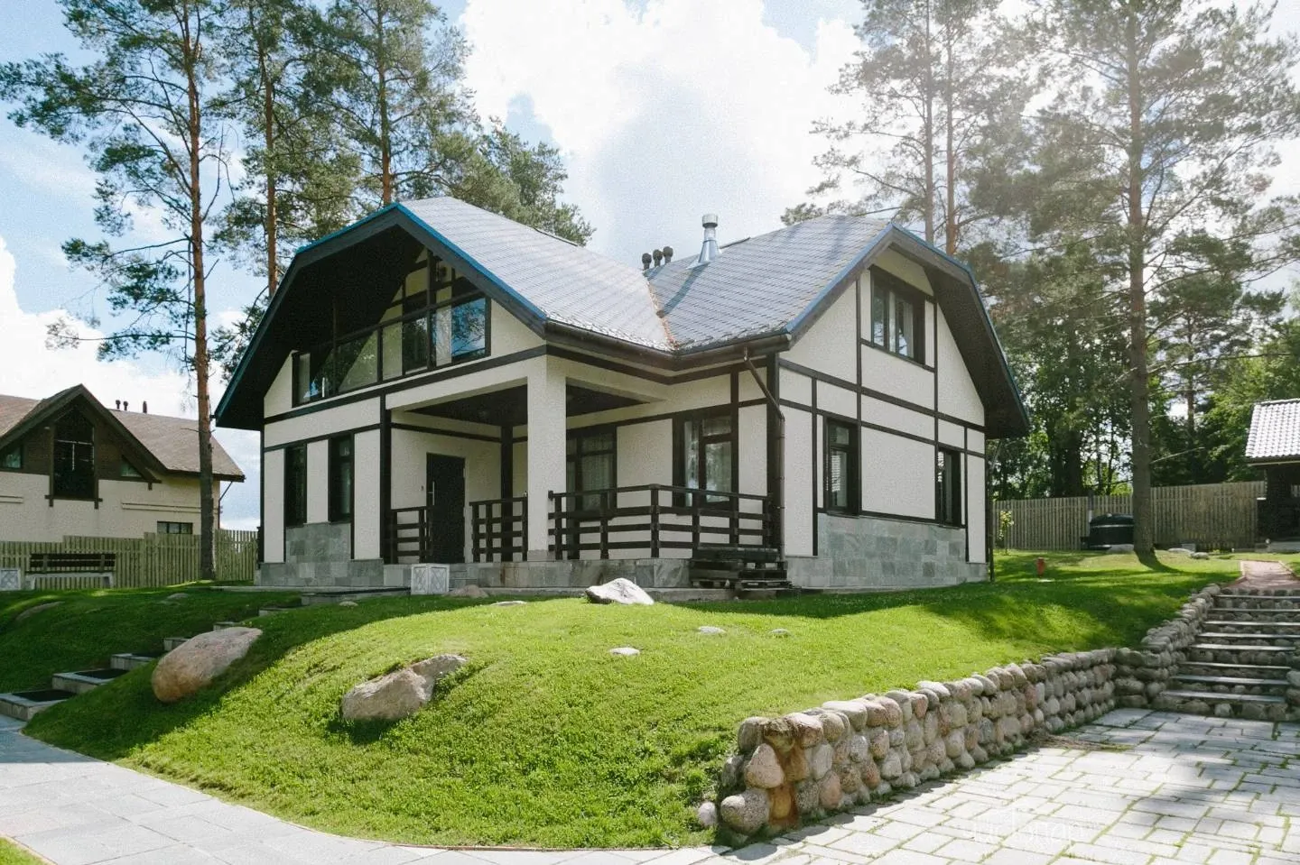Загородный клуб Chernika House - фотография Загородный клуб Chernika House