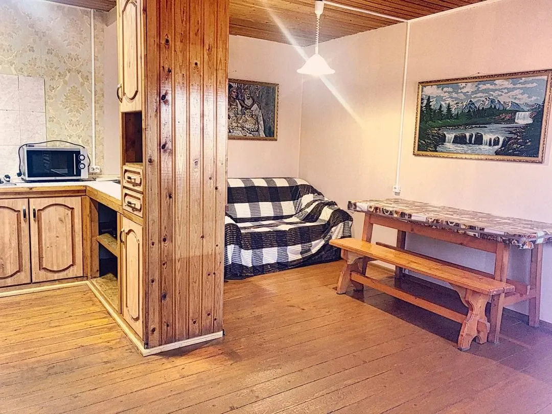 tariff Таунхаус 2 часть с отдельным входом (3+1)