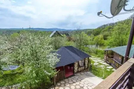 Домики в горах Тхамаха - фотография Домики в горах Тхамаха