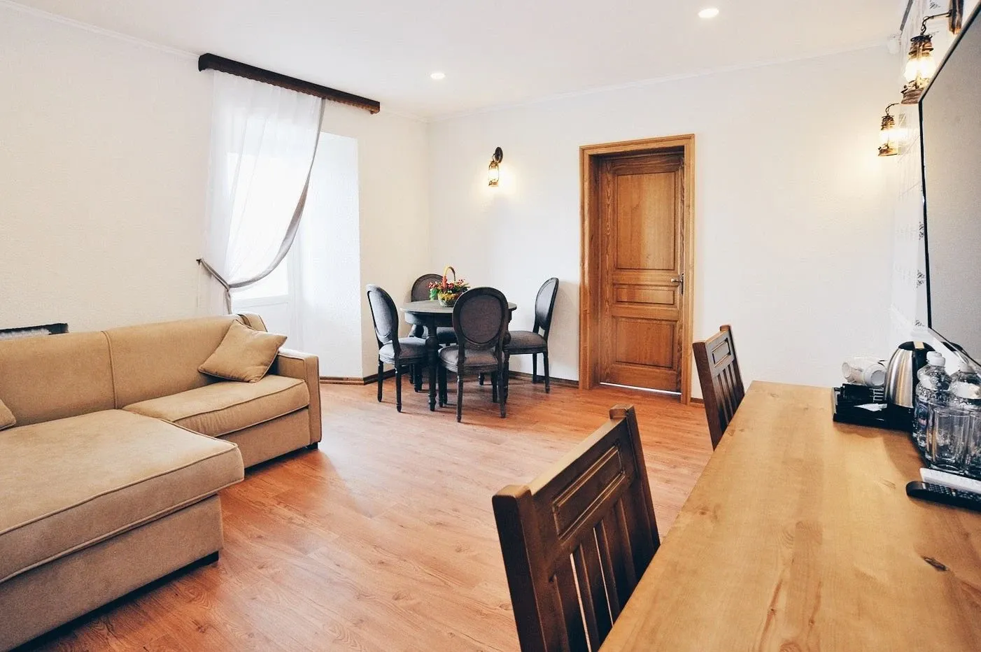 tariff Номер Люкс