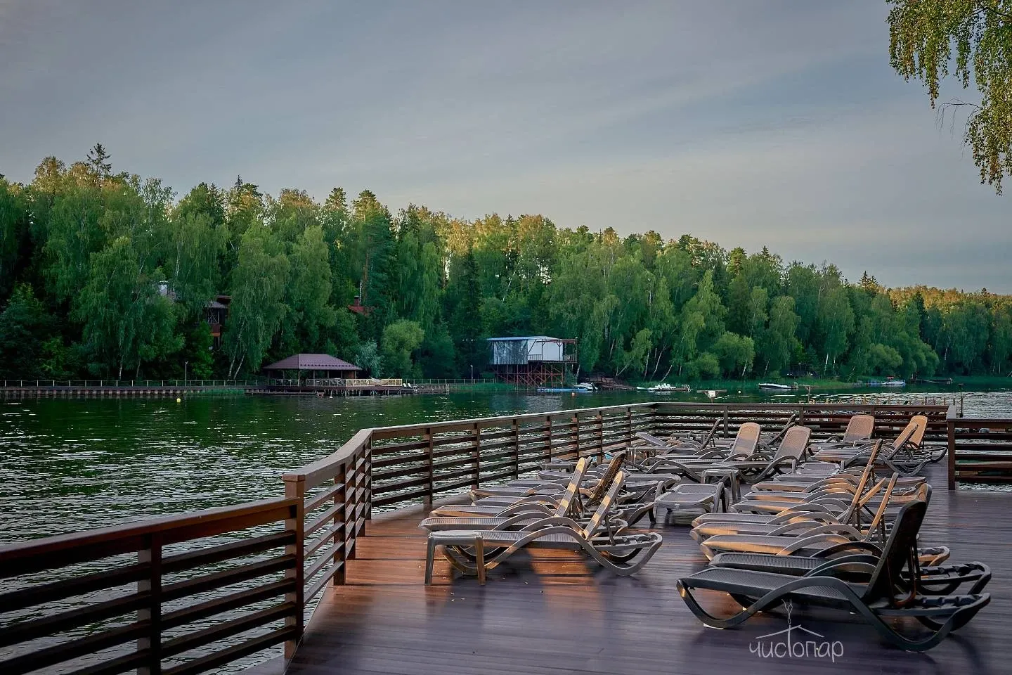 Дачный отель Истра Holiday - фотография Дачный отель Истра Holiday