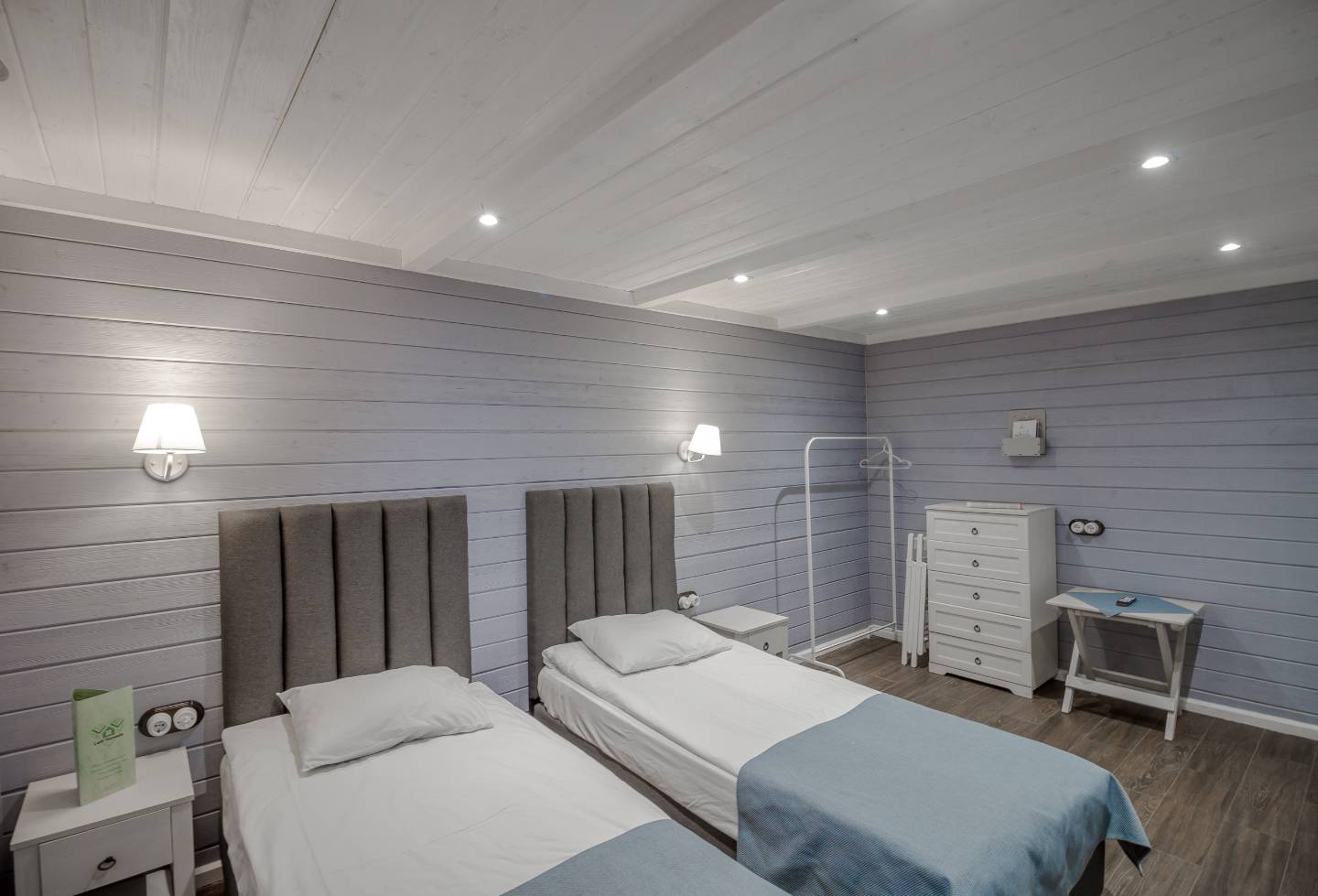 tariff Четырехместный номер с двумя раздельными комнатами