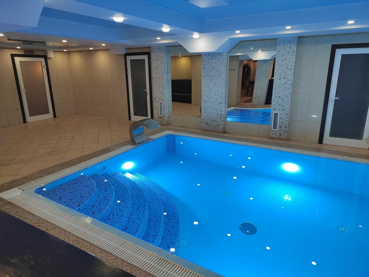 Йети House - фото 1